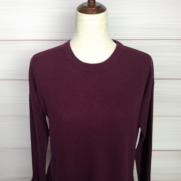 Lord & Taylor Burgundy Cashmere Sweater Ruffle Hem and Cuffs Crew Neck size S - Picture 4 of 11